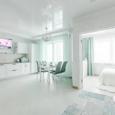 Апартаменты Luxapartment Repina 4 Минск