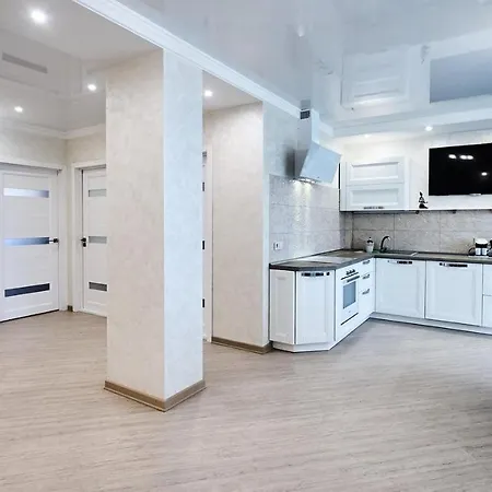 Апартаменты Luxapartment Repina 4 *