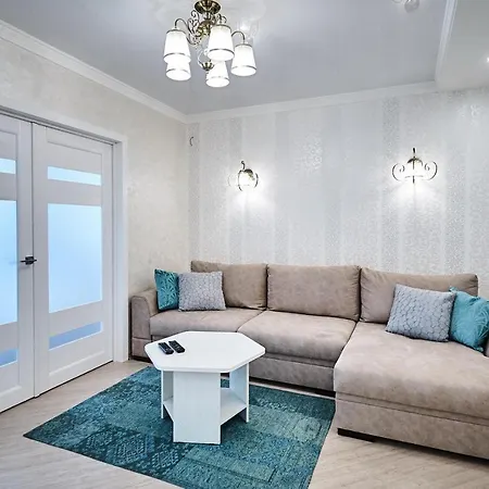 Luxapartment Repina 4 * Минск